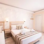 Star Bay Luxury يميناريا