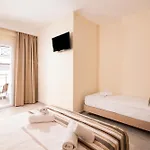 Star Bay Luxury يميناريا