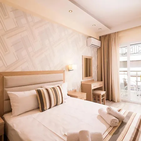 Star Bay Luxury *