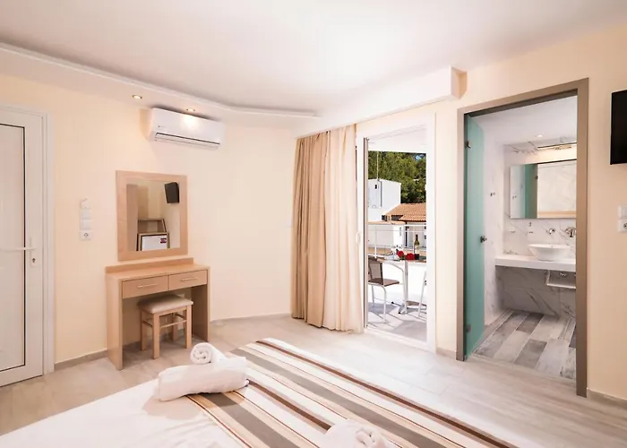 Star Bay Luxury Aparthotel